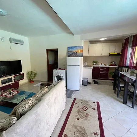 Domus Komanesse - 4*