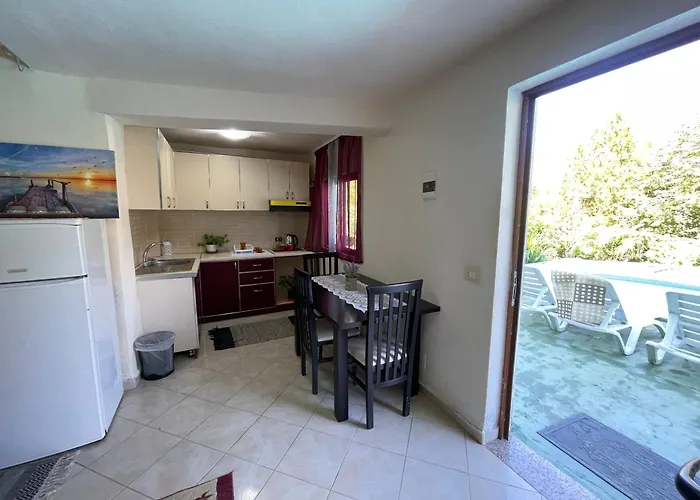 Domus Komanesse - 4* Koman