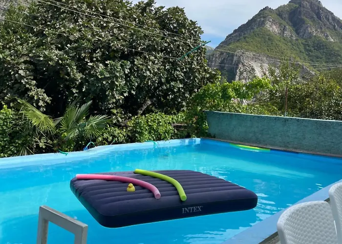 Domus Komanesse - 4* Koman