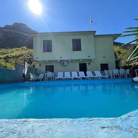 Domus Komanesse - 4*